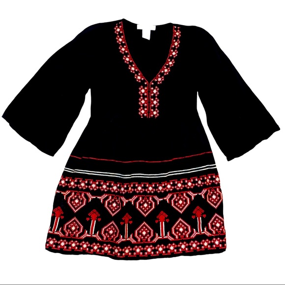 Flying Tomato Dresses & Skirts - Flying Tomato I V-neck Sundress